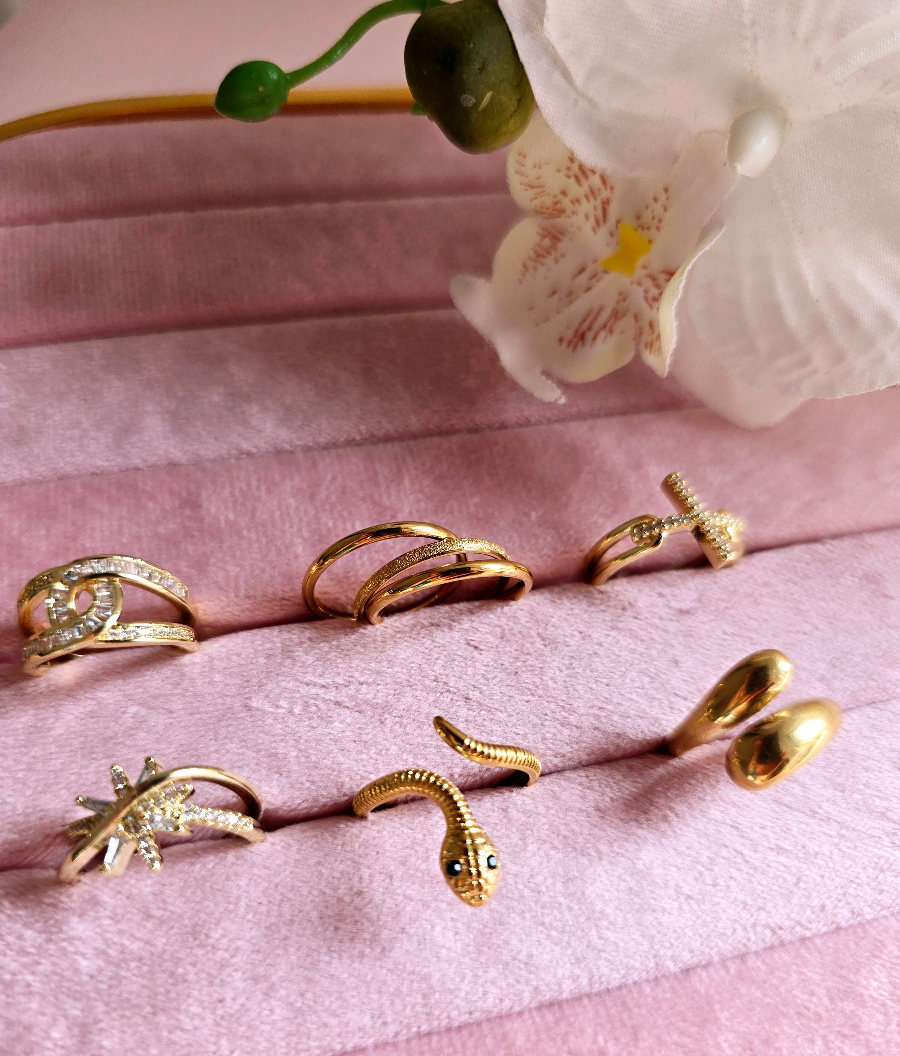 Gold Snake Ring