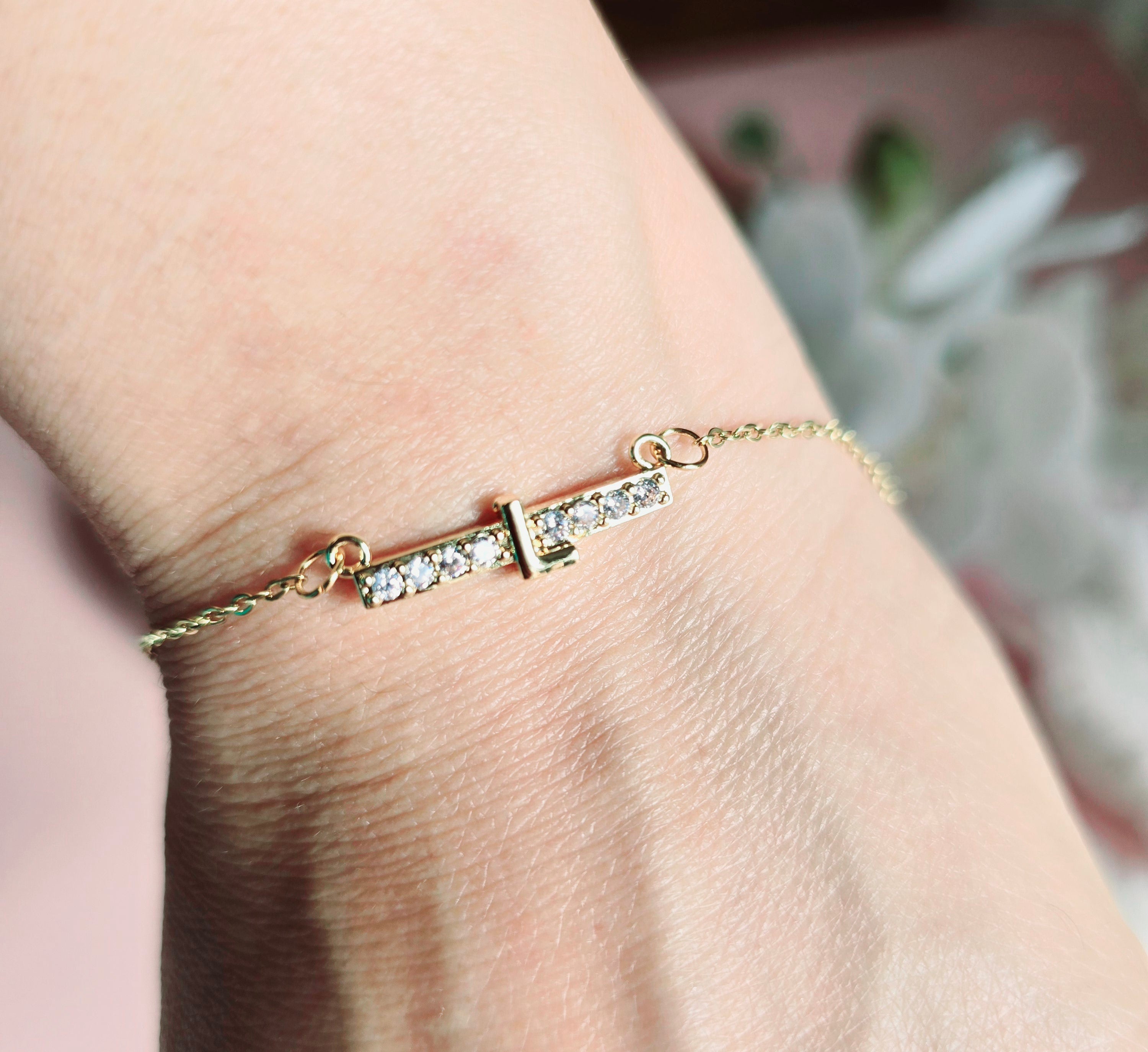 Amara Pulsera personalizable