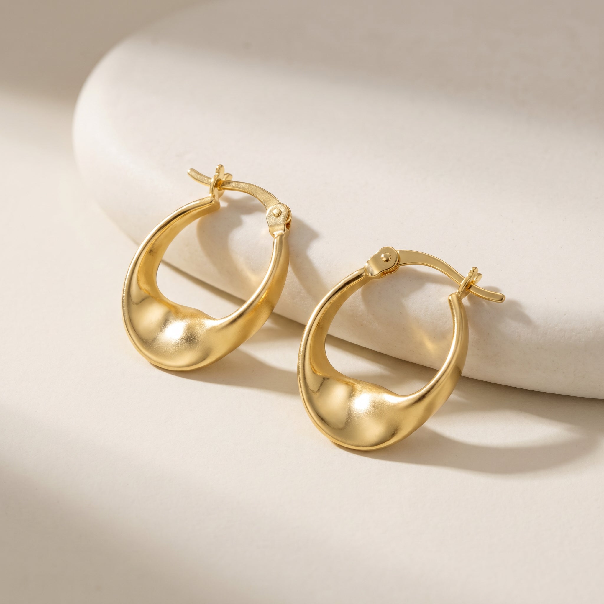Sculpt Twisted Gold Vermeil Hoops| Purplee Store