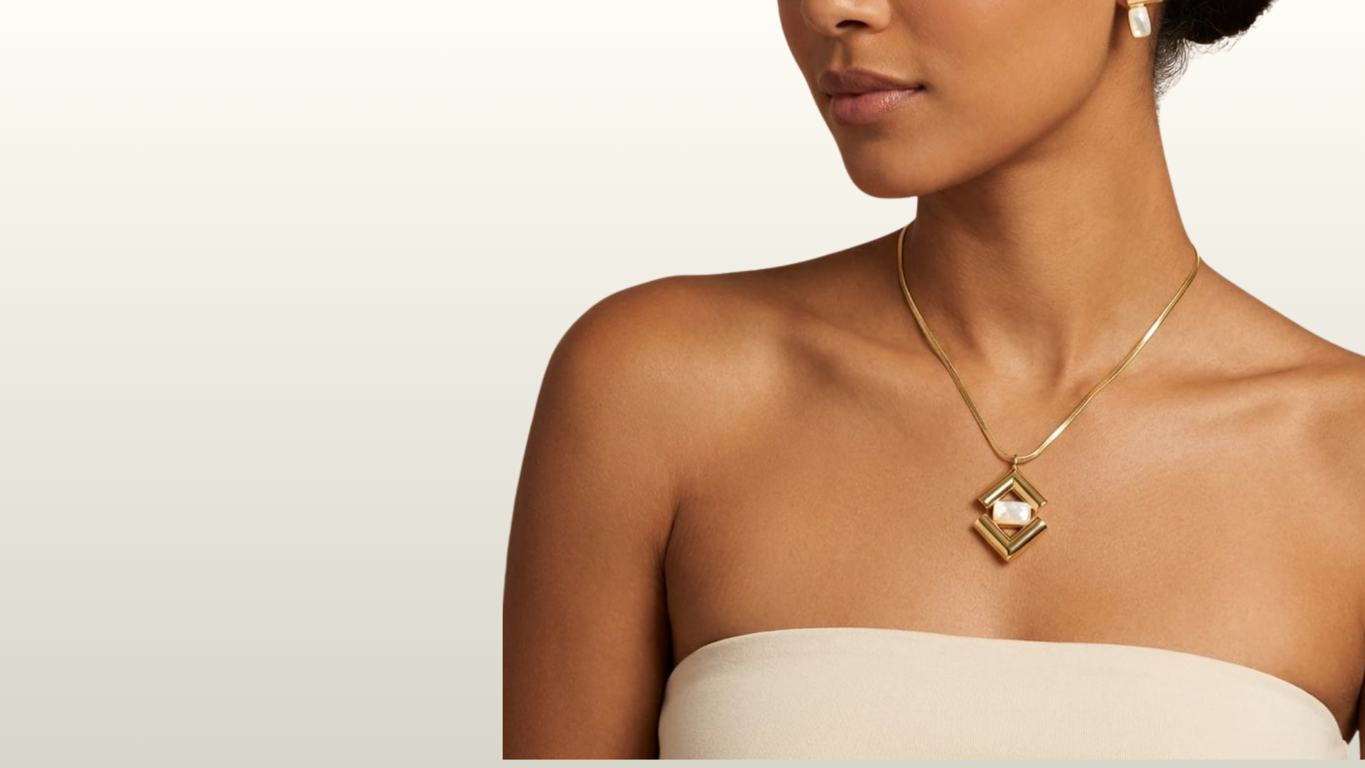 Luxury Necklace 24k with genuine Opal of the Sea Stone Purplee Store