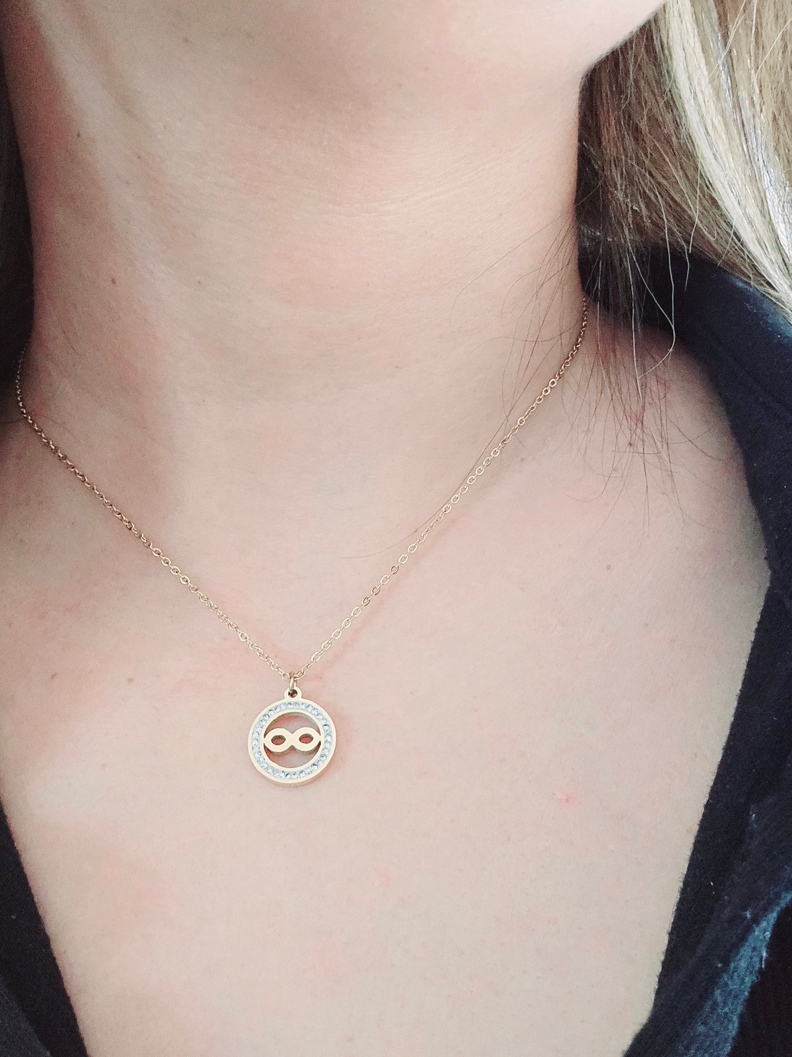 Collar Infinity