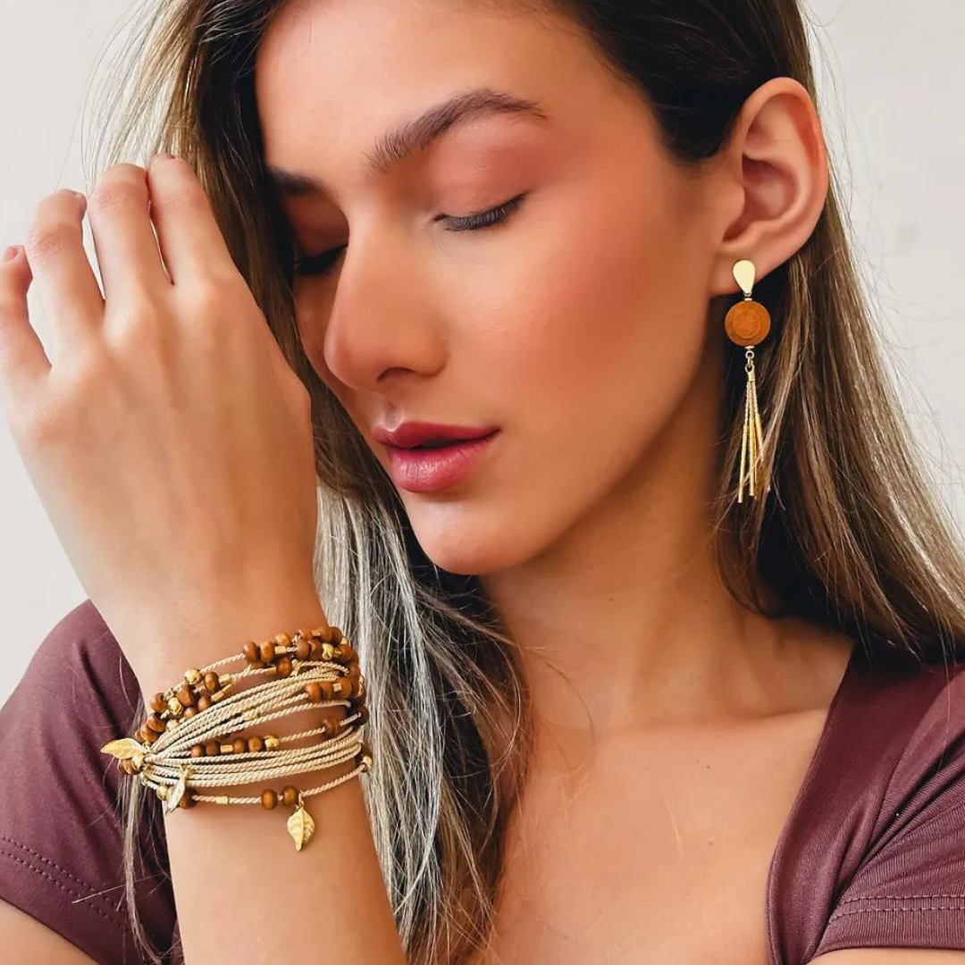 Elegant Amaris Bracelet crafted in natural sustainable materials