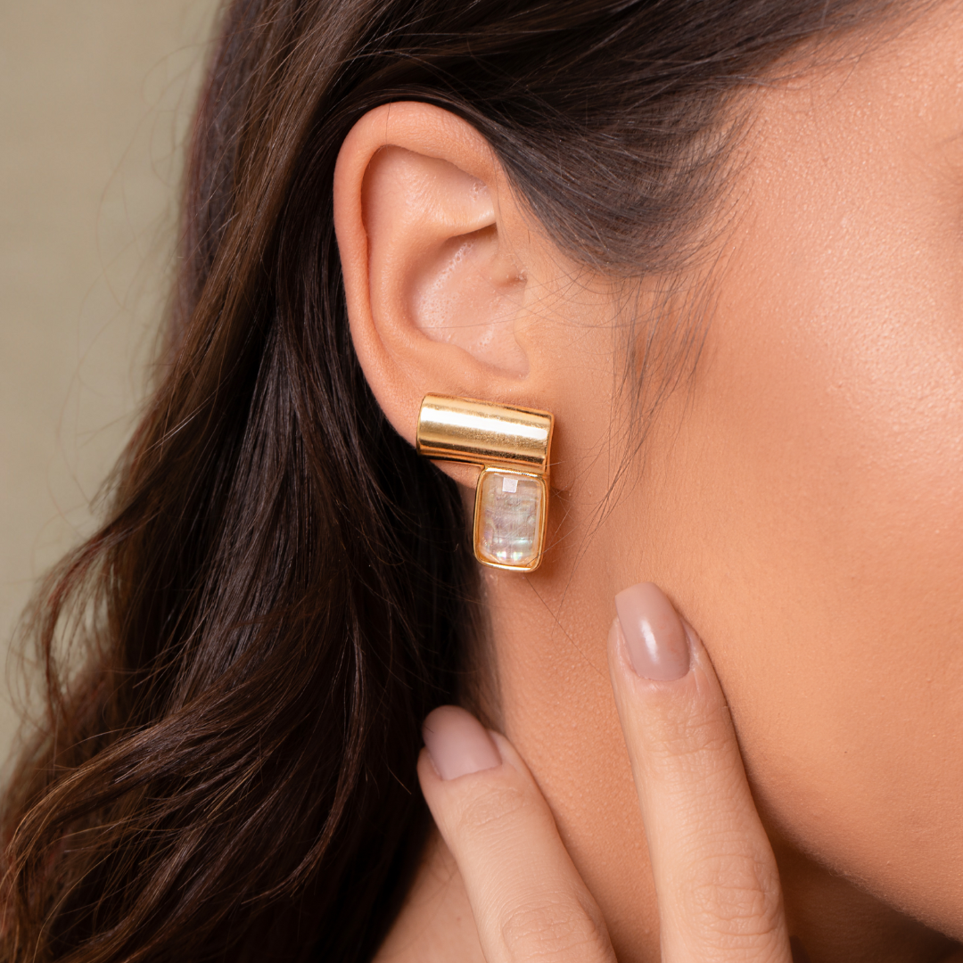 Model using an ICON Prism Earrings PURPLEE STORE