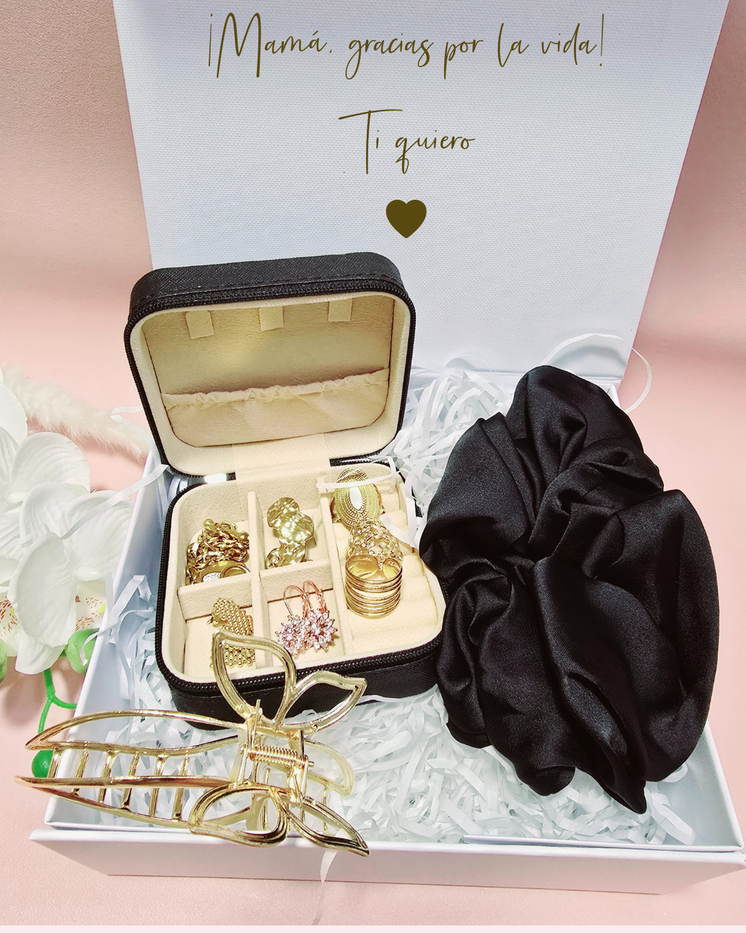 Purplee Box Paris – customizable luxury gift box with jewelry case and silk scrunchie
