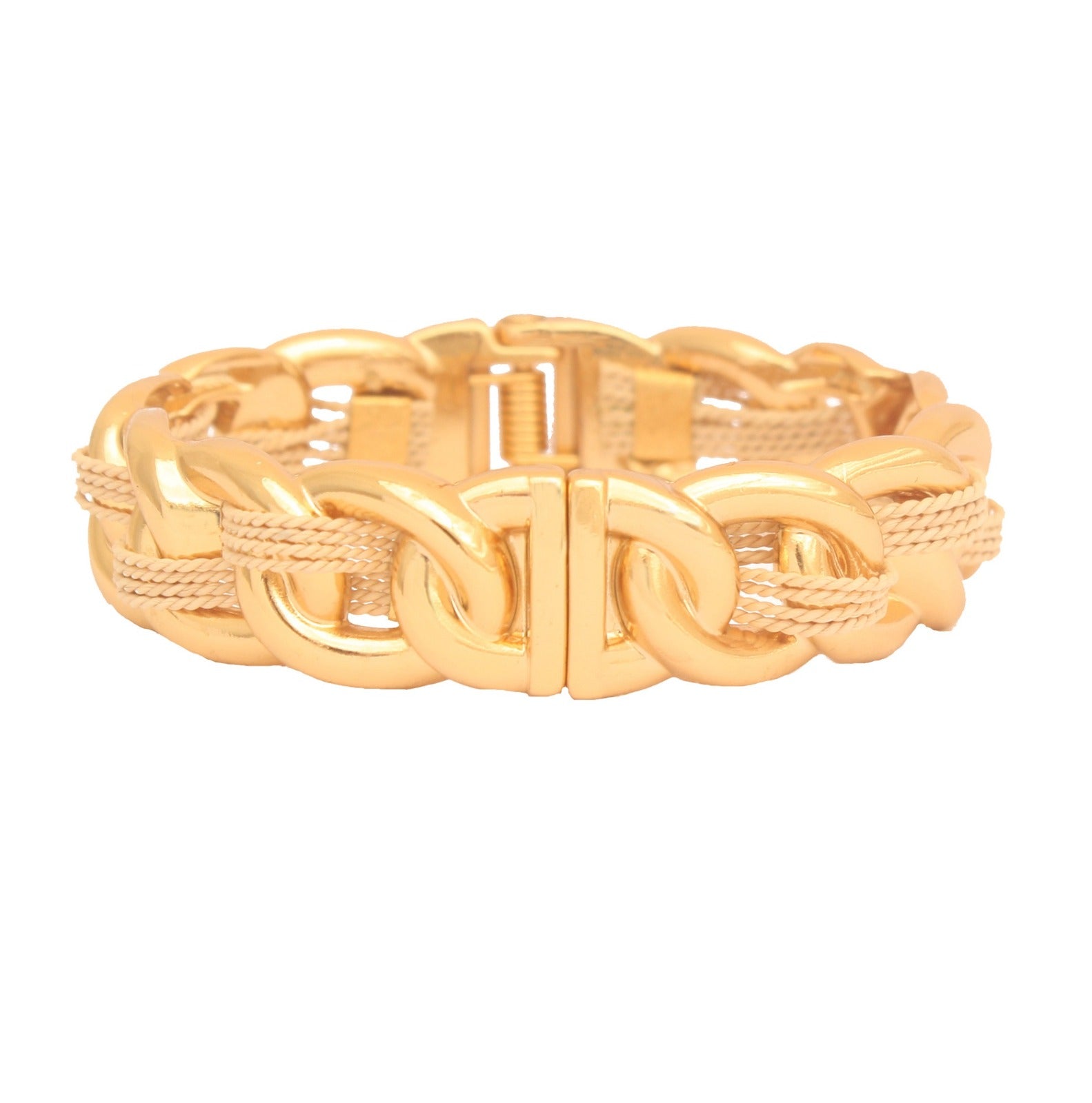 Brazalete de Purplêe Store hecha a mano con palha de burití y eslabones dorados – joya sostenible de diseño audaz y elegante